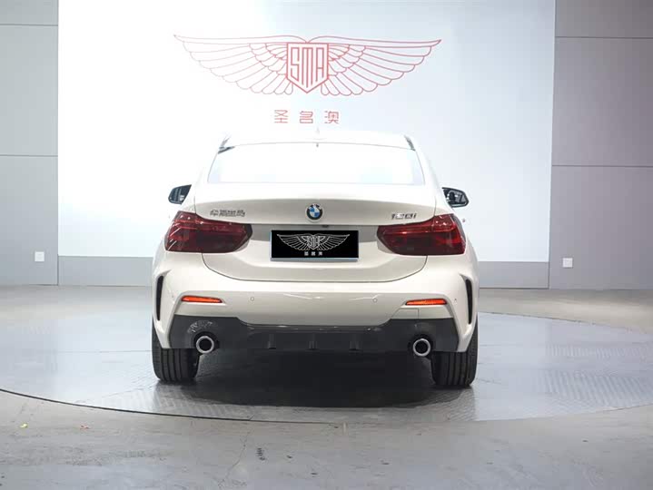 Фото 5 - BMW 1 Series