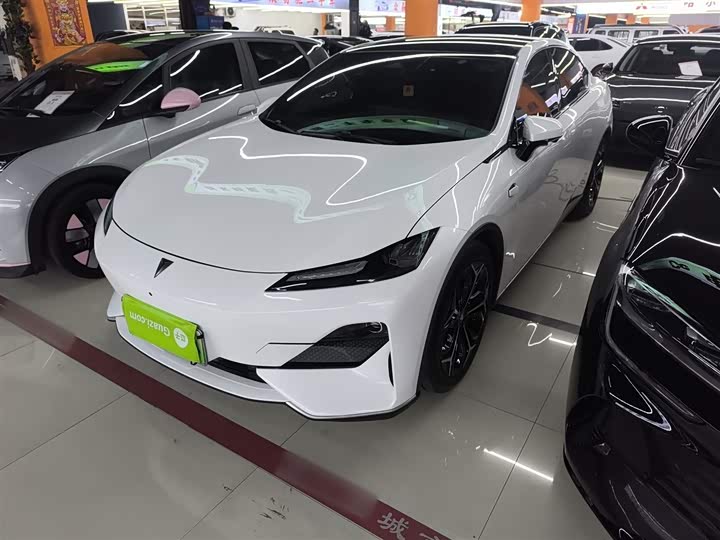 Фото 2 - Changan Deepal SL03