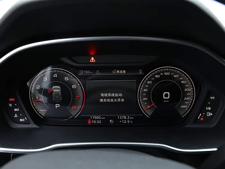 Фото 11 - Audi Q3