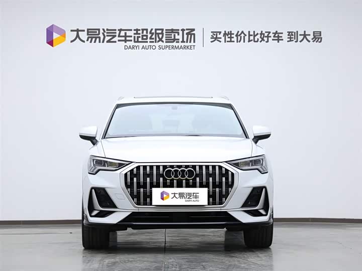 Фото 2 - Audi Q3