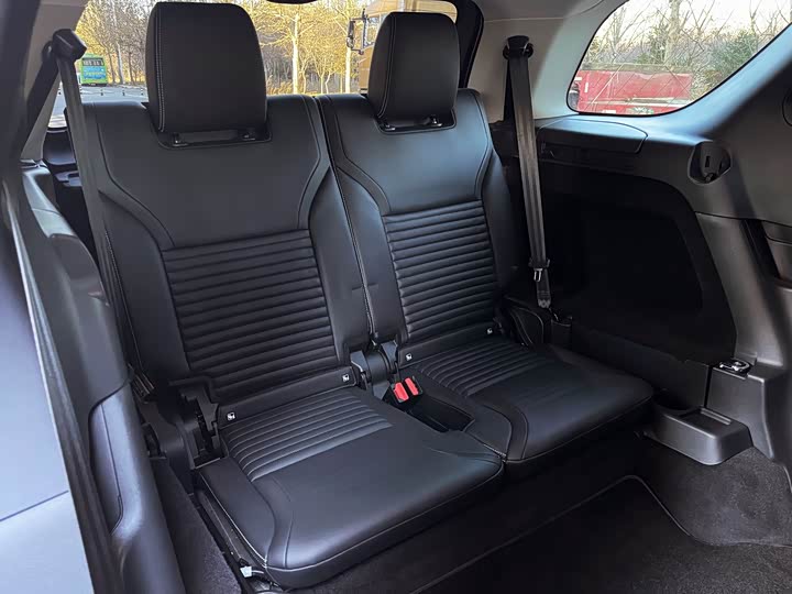 Фото 7 - Land Rover Discovery