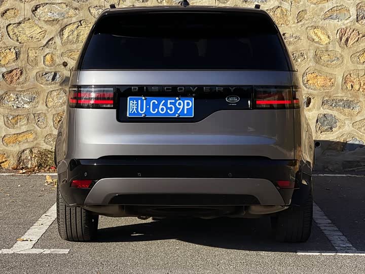 Фото 9 - Land Rover Discovery