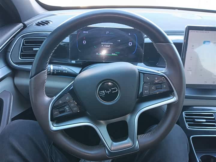 Фото 11 - BYD Qin Plus