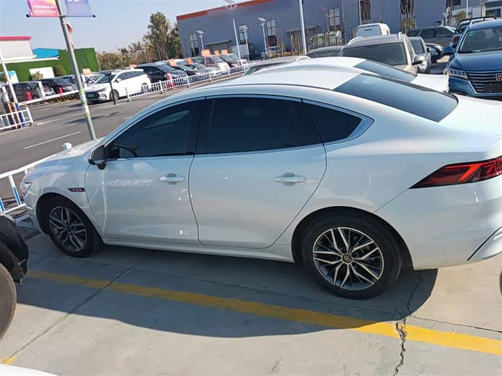 Фото 5 - BYD Qin Plus