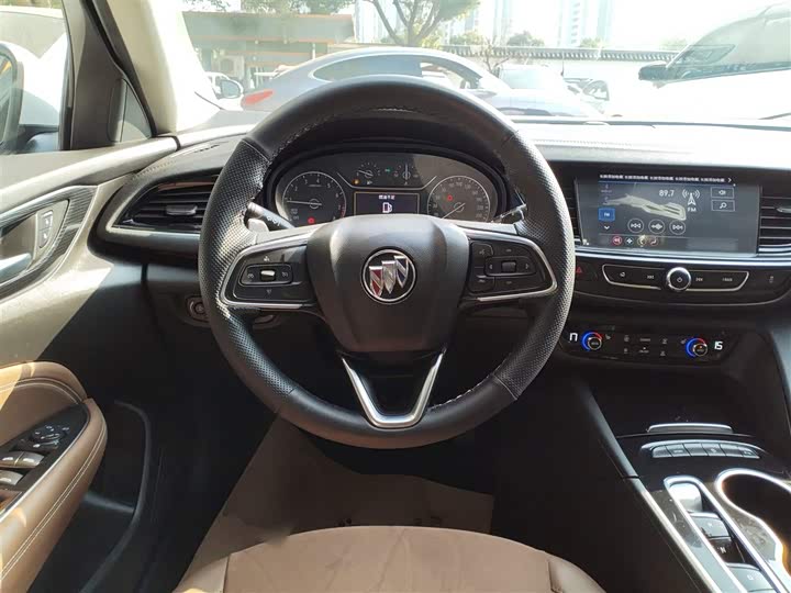 Фото 11 - Buick Regal