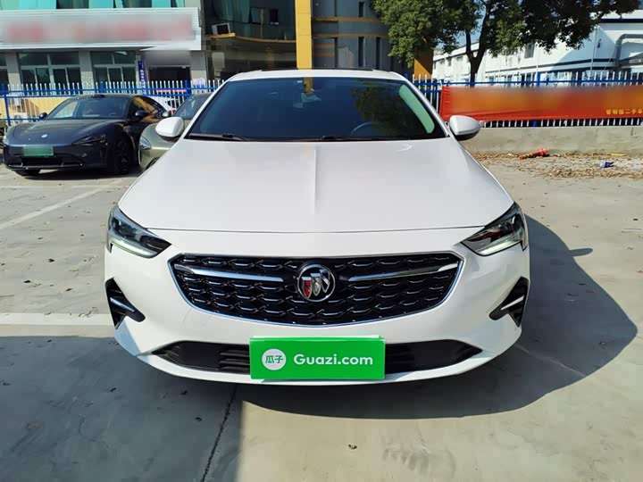 Фото 3 - Buick Regal