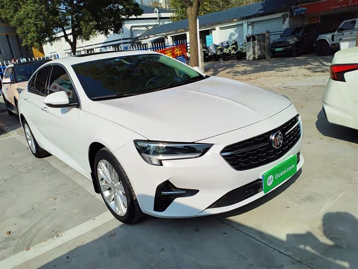 Фото 4 - Buick Regal