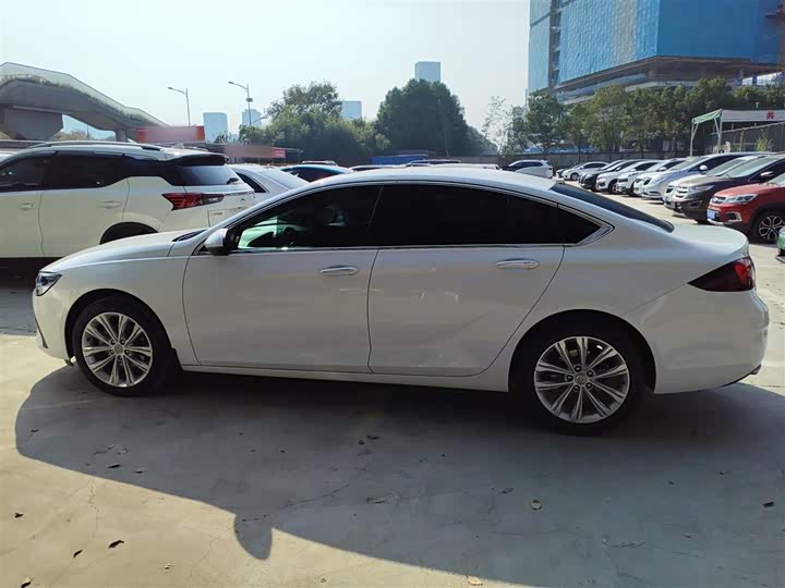 Фото 5 - Buick Regal