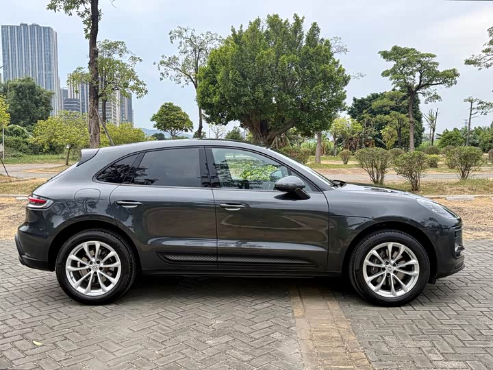 Фото 18 - Porsche Macan