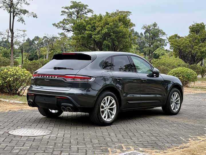 Фото 19 - Porsche Macan