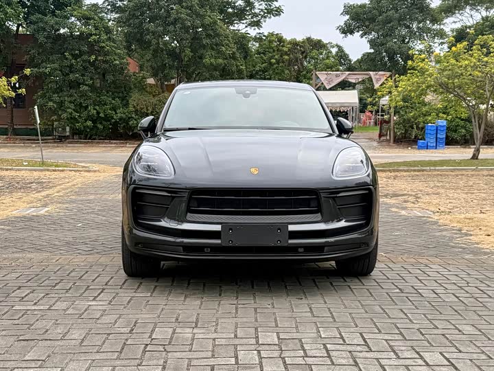 Фото 2 - Porsche Macan