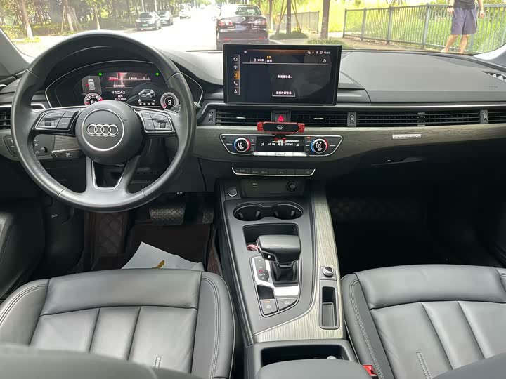 Фото 8 - Audi A5