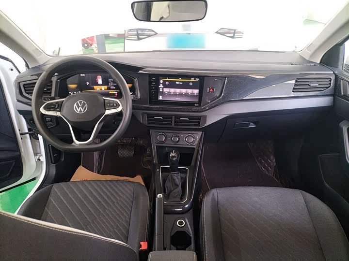 Фото 10 - Volkswagen Lavida