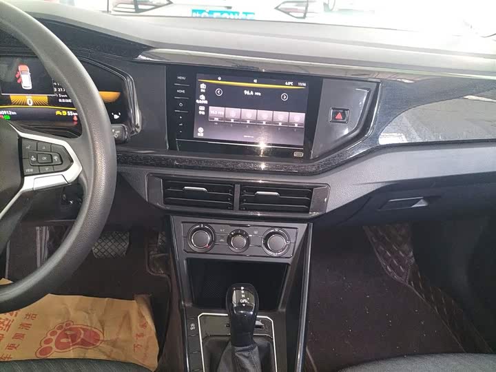 Фото 13 - Volkswagen Lavida