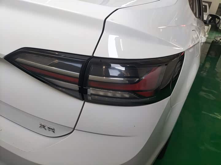 Фото 8 - Volkswagen Lavida