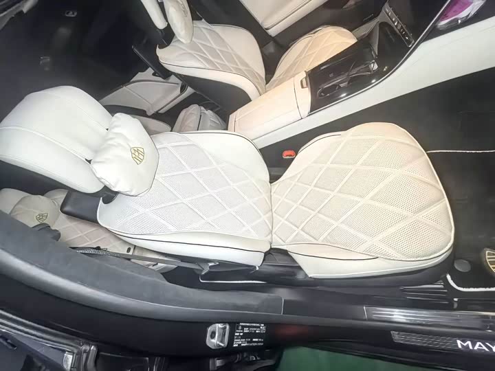 Фото 8 - Mercedes-Benz Maybach S-Class