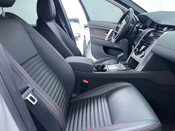 Фото 11 - Land Rover Discovery Sport