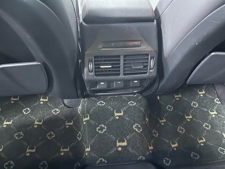 Фото 8 - Land Rover Discovery Sport