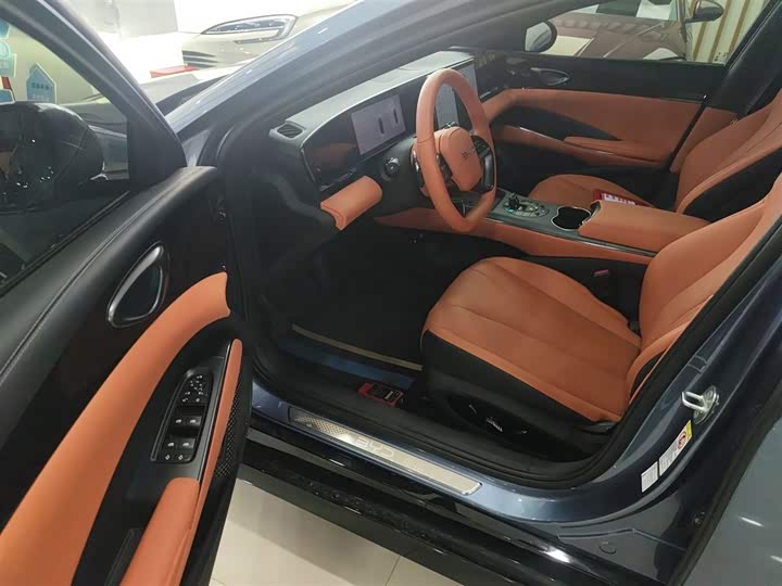 Фото 16 - BYD Seal