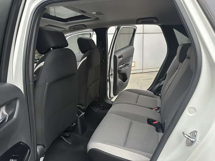 Фото 17 - Honda Life