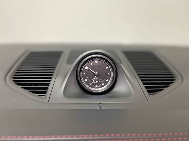 Фото 23 - Porsche Macan