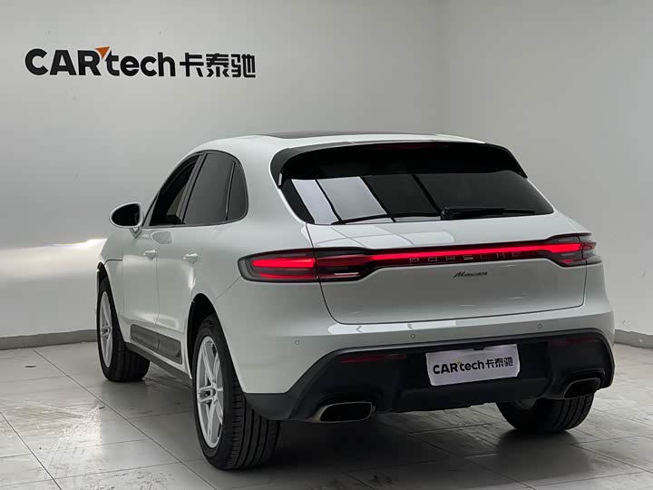 Фото 38 - Porsche Macan