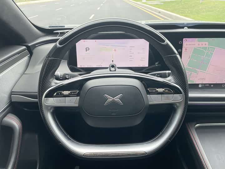 Фото 6 - XPeng P7