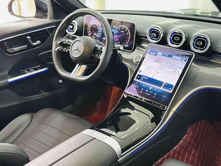 Фото 16 - Mercedes-Benz C-Class