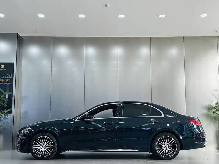 Фото 6 - Mercedes-Benz C-Class