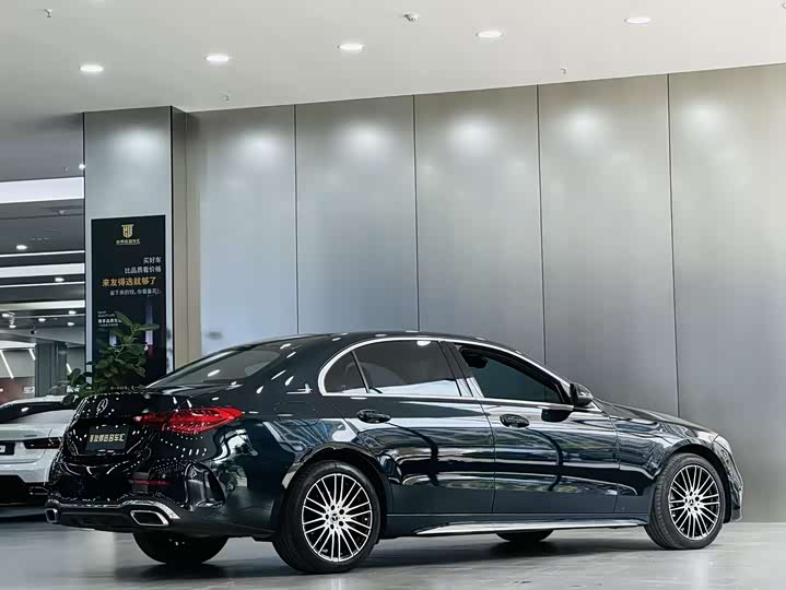 Фото 8 - Mercedes-Benz C-Class