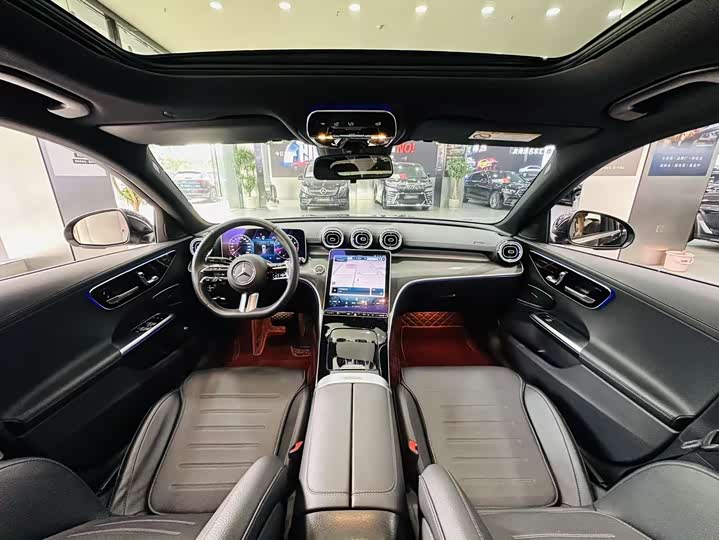 Фото 9 - Mercedes-Benz C-Class