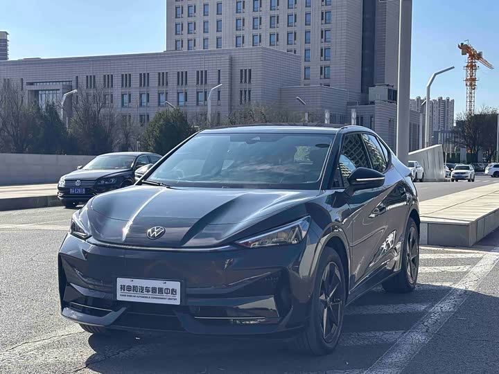 Фото 1 - Volkswagen ID.Unyx