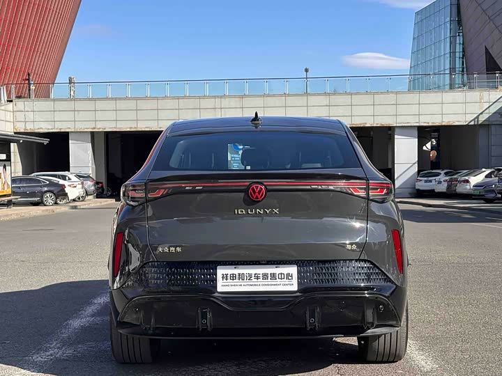 Фото 10 - Volkswagen ID.Unyx