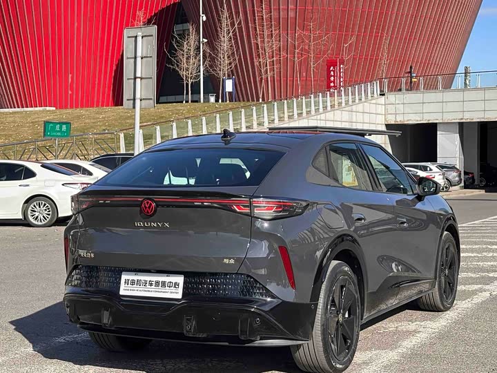 Фото 12 - Volkswagen ID.Unyx