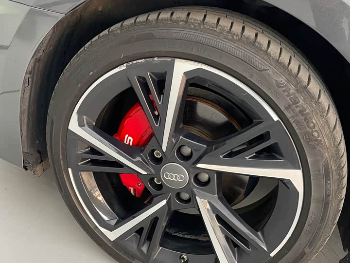 Фото 15 - Audi A3