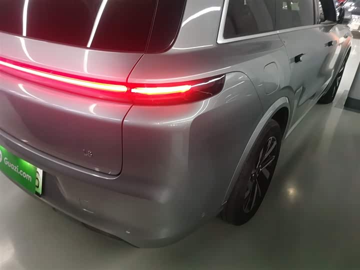 Фото 8 - LiXiang L8