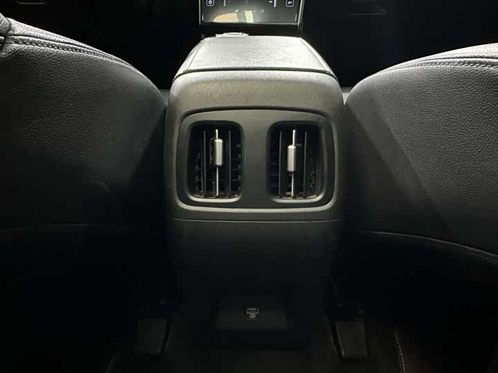 Фото 14 - Hyundai Tucson L