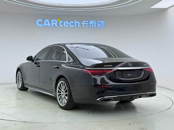 Фото 4 - Mercedes-Benz S-Class