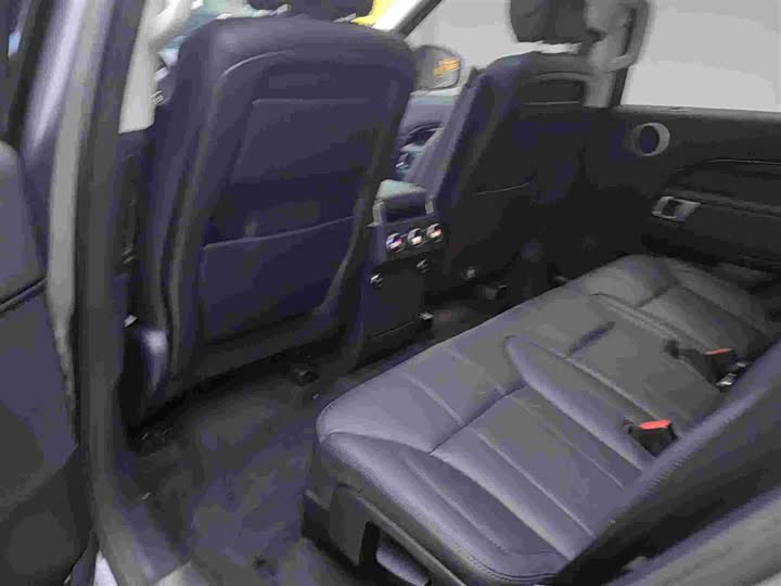 Фото 7 - Land Rover Discovery