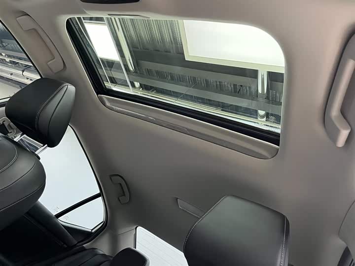 Фото 9 - Nissan Sylphy