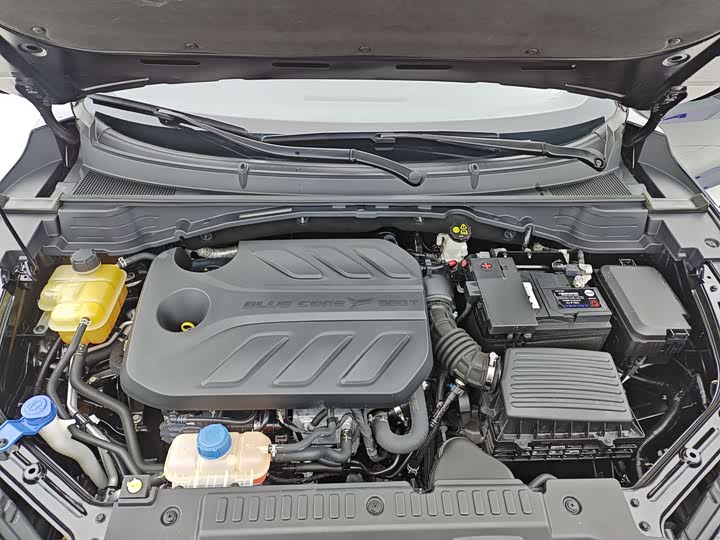 Фото 24 - Changan UNI-T