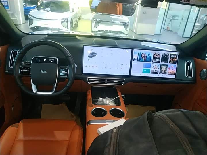 Фото 10 - LiXiang L7