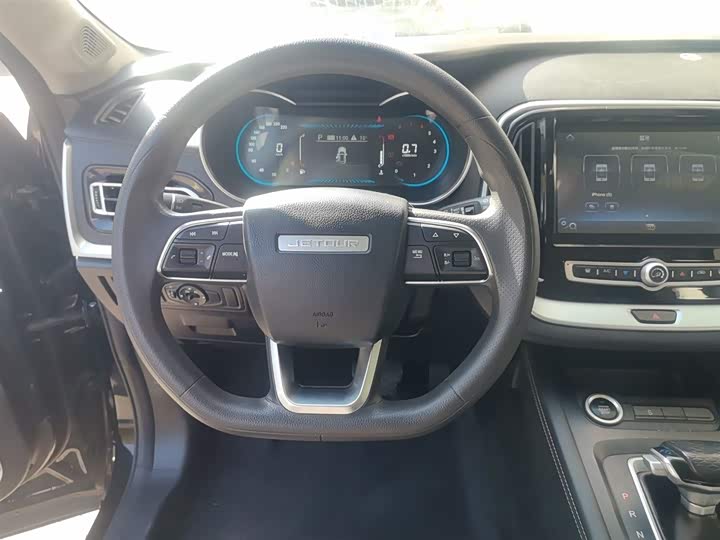 Фото 11 - Jetour X70M