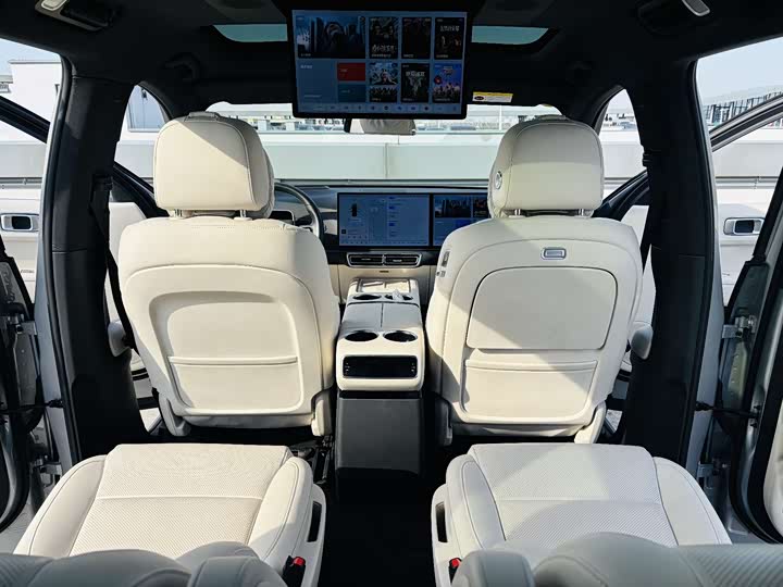 Фото 4 - LiXiang L8