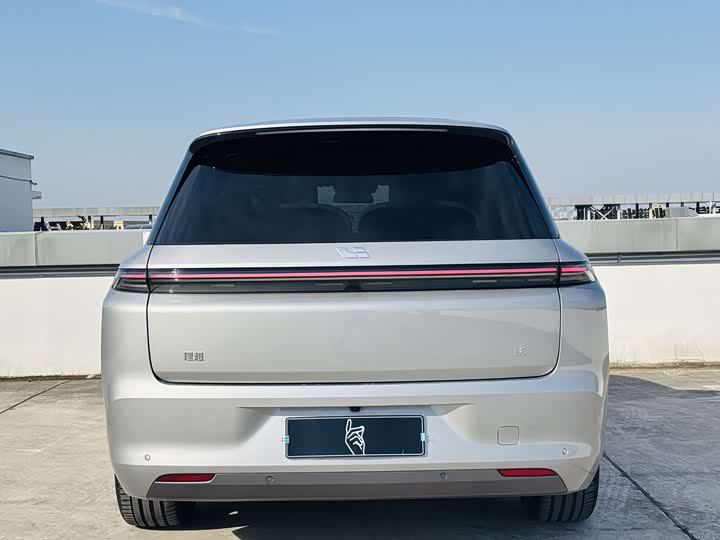 Фото 9 - LiXiang L8