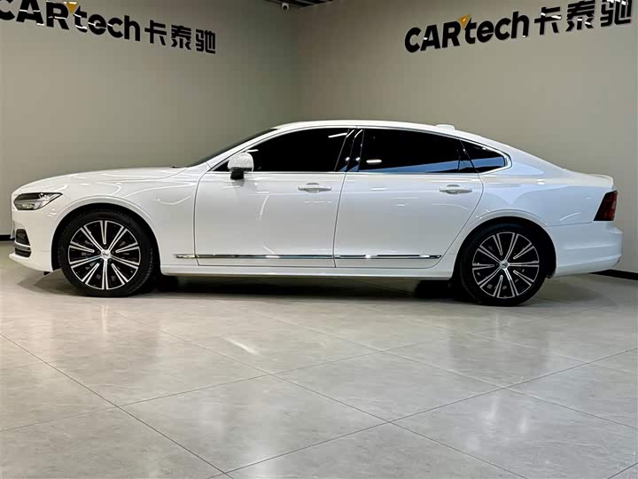 Фото 7 - Volvo S90
