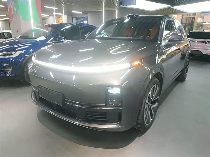 Фото 2 - LiXiang L7