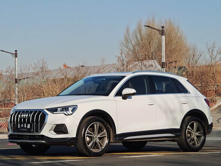 Фото 3 - Audi Q3