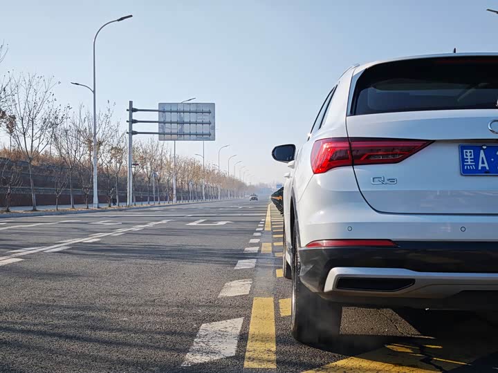 Фото 5 - Audi Q3