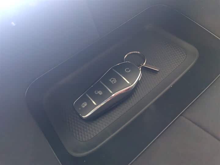 Фото 9 - BYD Dolphin